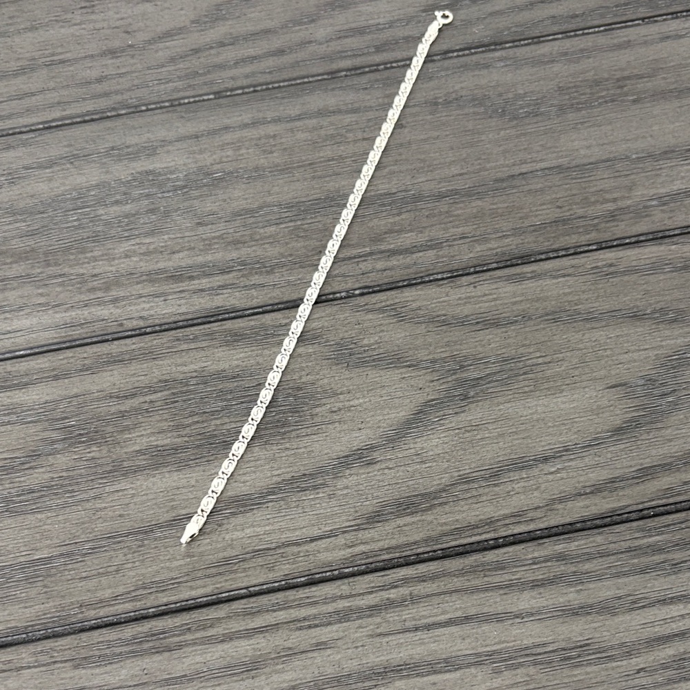 Elegant Silver Ankle Bracelet